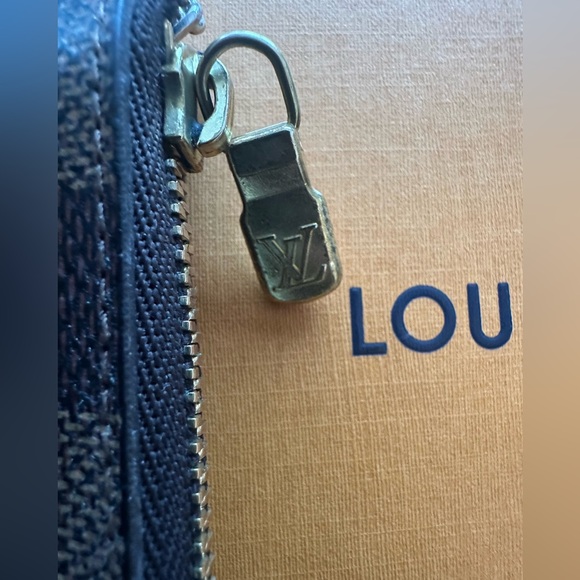 Pre-loved Louis Vuitton Card Holder & Key Pouch in damier ebene - Picture 7 of 11